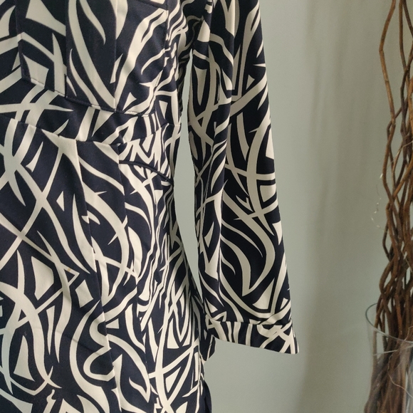 Sporty top - Picture 5 of 11